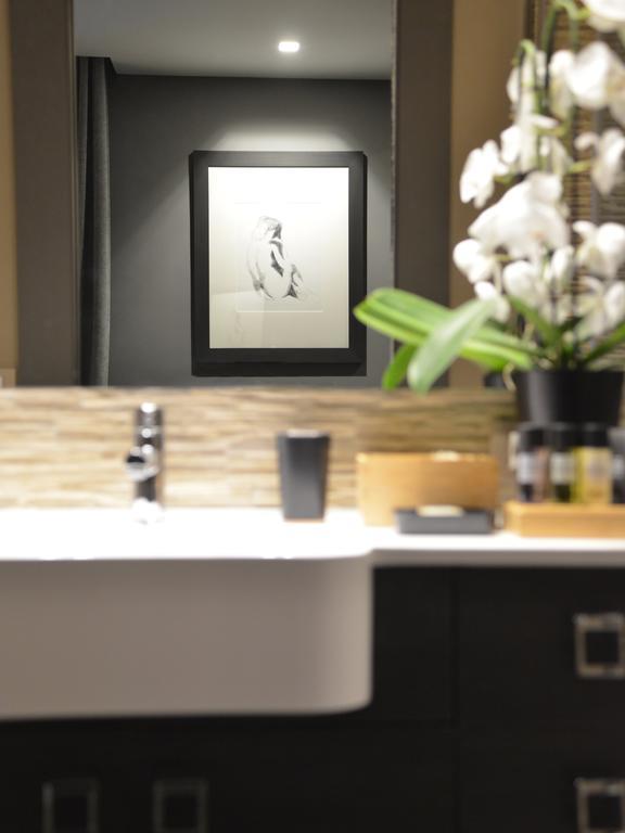 Qb/Four Apartment Catania Bagian luar foto
